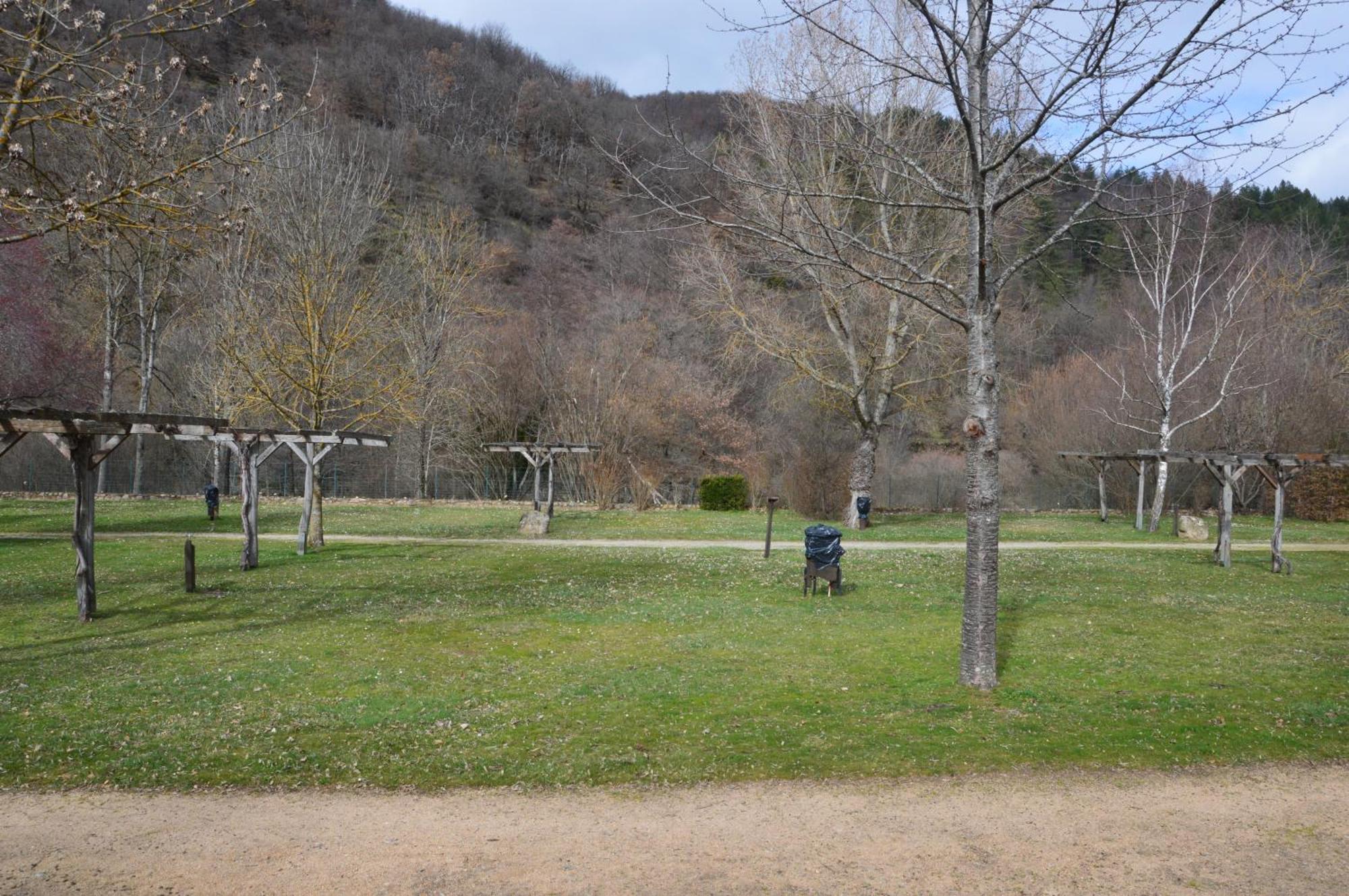 Camping Chon Du Tarn Bedoues Exterior photo